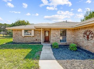 1111 Caballo Way, Granbury, TX 76048