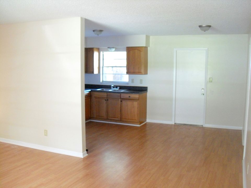 1st image of 14632 17th St