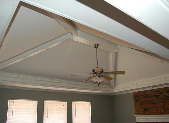 4th image of 119 Highland Meadow Cir