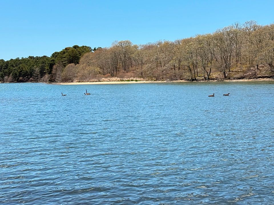 1st image of 82 Oyster Pond Rd