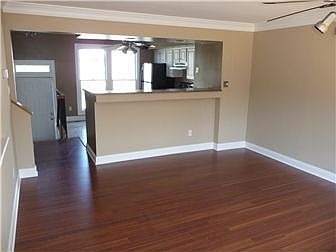 3rd image of 128 Armerina Dr