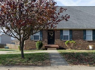 205 Maple Leaf Ln, Nicholasville, KY 40356