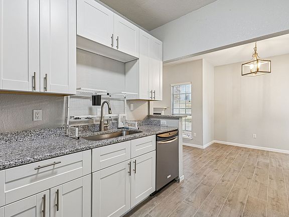 5th image of 8600 Coppertowne Ln APT 1806