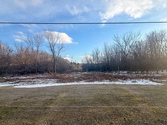 2nd image of White Oak Rd