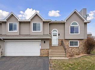 9198 Upland Ln N, Maple Grove, MN 55369