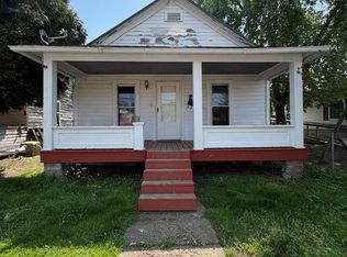249 South Wells Street, Sistersville, WV 26175