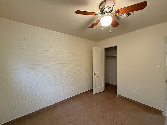4th image of 1402 E Roosevelt St #1