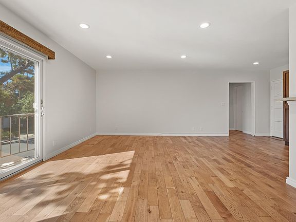 4th image of 1231 Euclid St APT 6