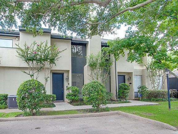 2nd image of 1112 Bering Dr APT 54