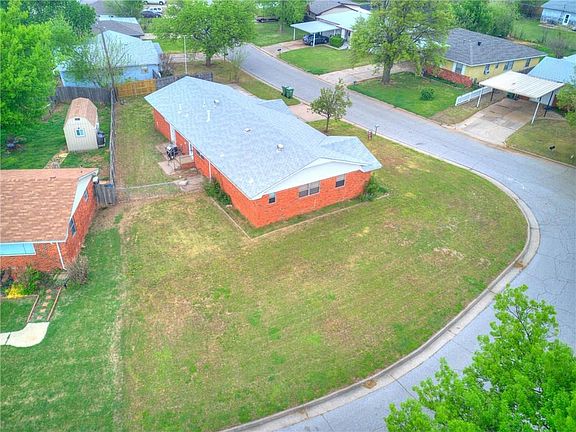 2nd image of 1524 Dianna Dr