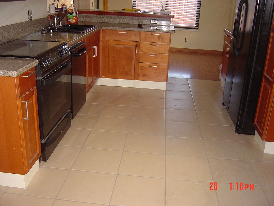 gourmet kitchen