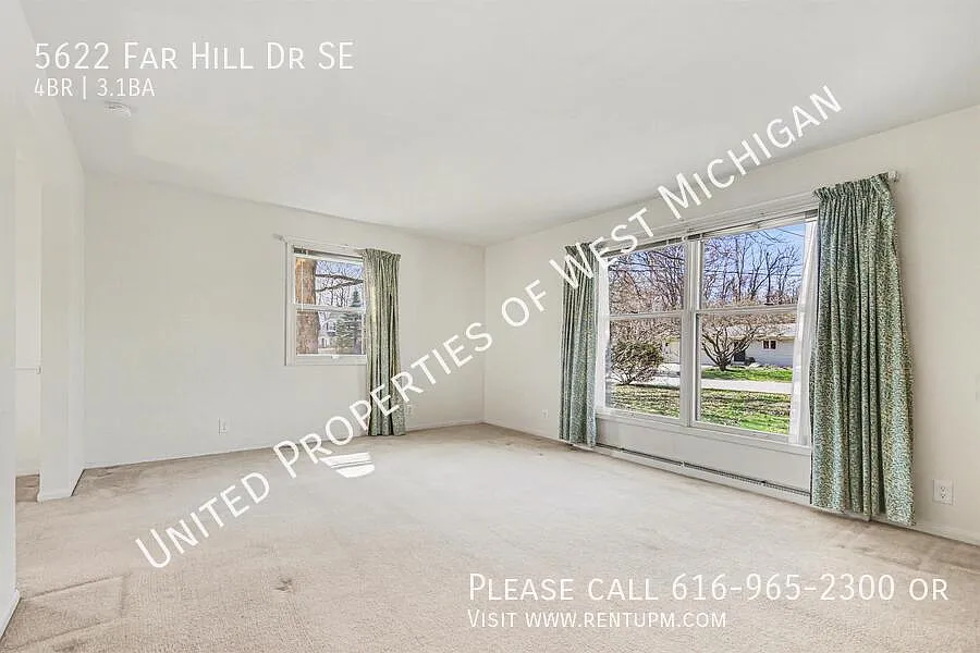 Building Photo - 5622 Far Hill Dr SE