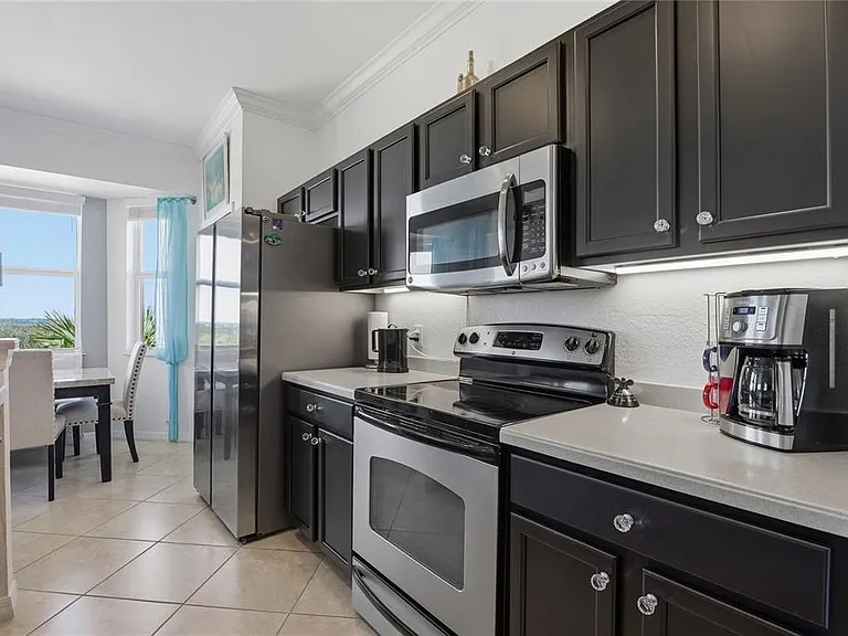 8105 Grand Estuary Trl #402 — Photo 11