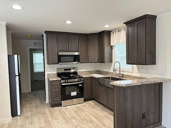 2nd image of 410 Barrington Rd Lot 67