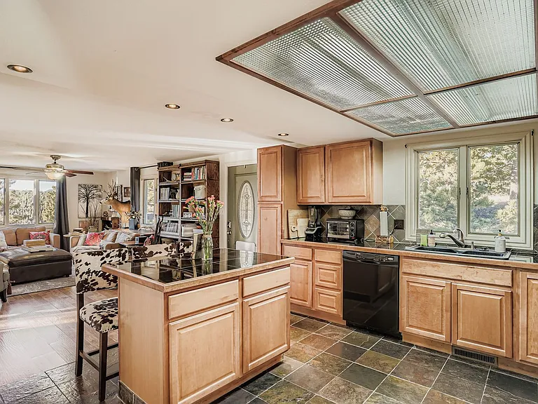 13203 S Wamblee Valley Rd — Photo 14