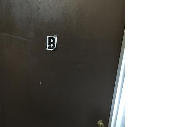 3rd image of 1320 Academy Ave APT B