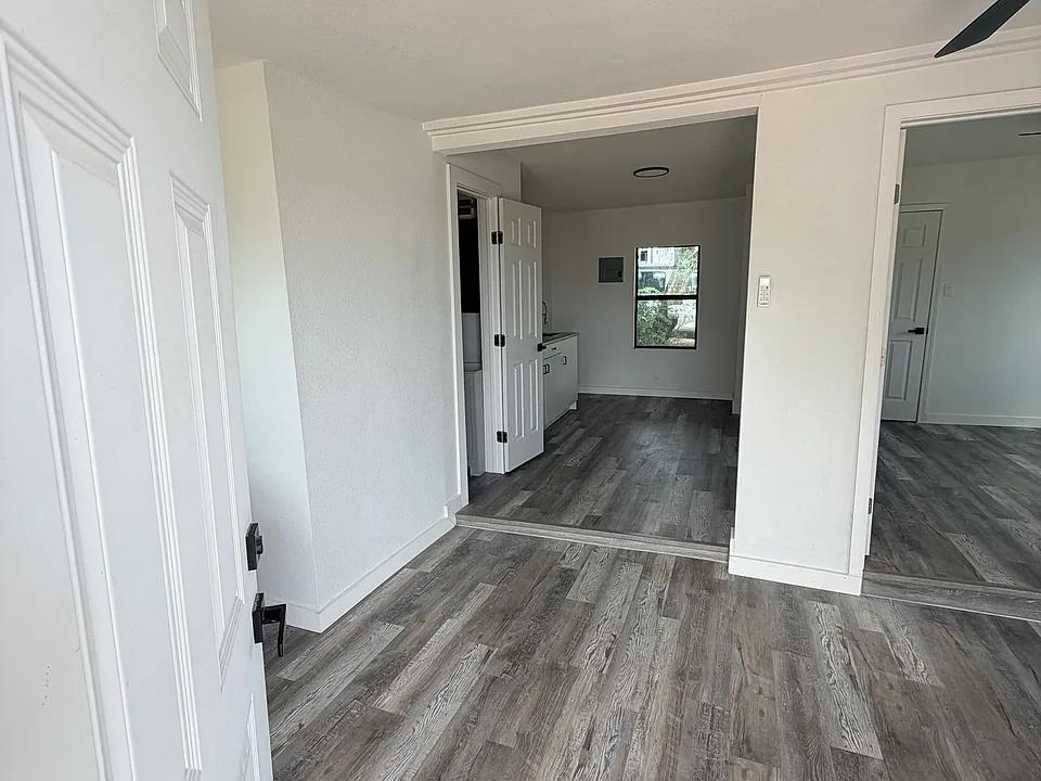 10536 S US Highway 181 #5