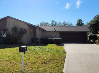 8411 Hollow Bend Ln, Port Arthur, TX 77642