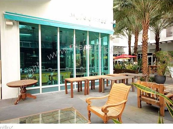 Plaza 851 brickell condo Unit PH305