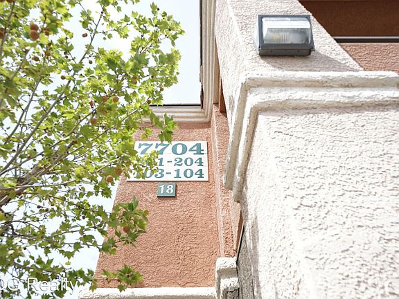 3rd image of 7704 Himalayas Ave Unit 103