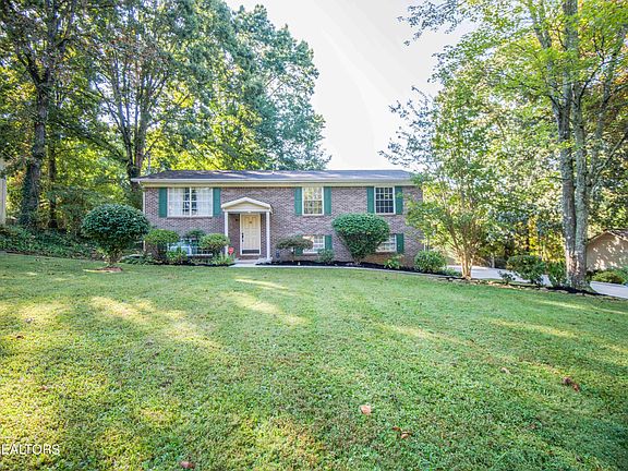 2nd image of 5928 Cardan Dr