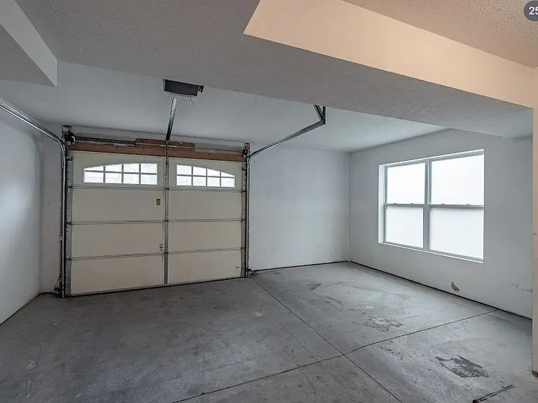 1525 S 19th St #1537-1 — Photo 11