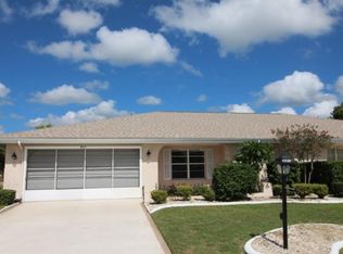 804 Bluewater Dr, Sun City Center, FL 33573