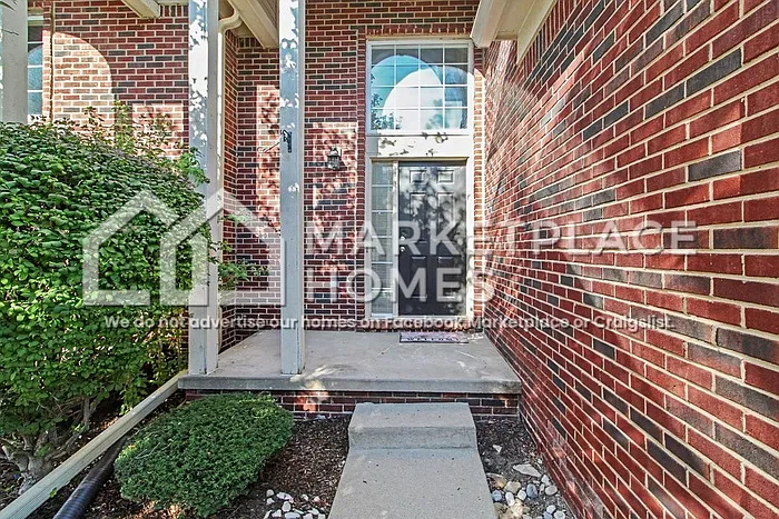 3 bed, 2.5 bath, 1571 sqft, $2,450 — Photo 3