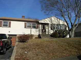 31 Weber St, East Haven, CT 06512