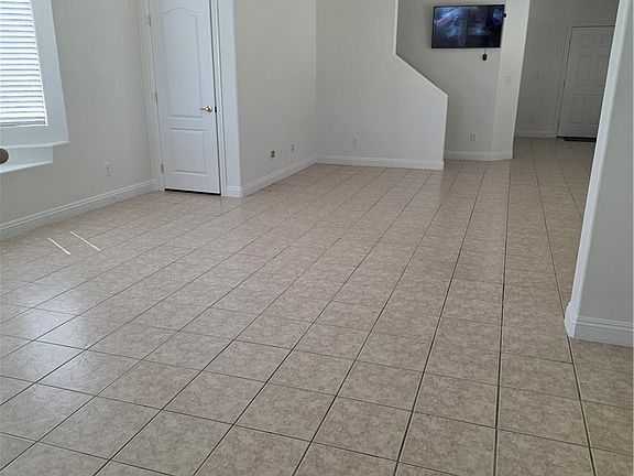 3rd image of 2212 Spartan View Ct