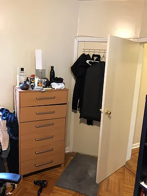 Rented by Abba Realty Associates INC | media 35