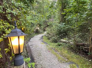 20478 Kalklosch Rd, Logan, OH 43138