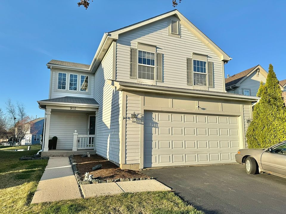 1st image of 912 Blackburn Dr