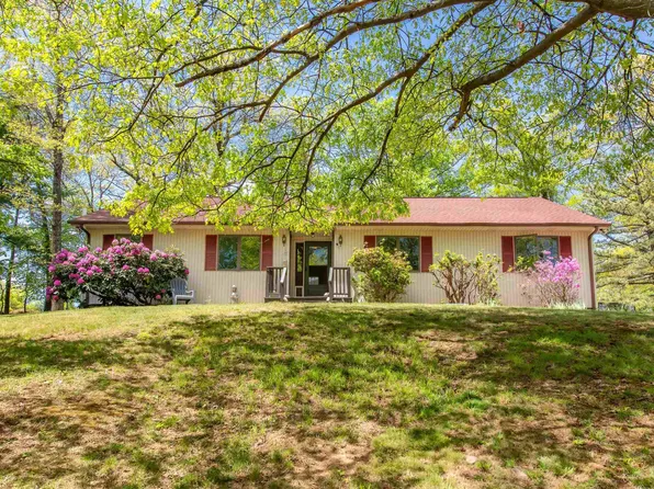 124 Azalea, Afton, VA 22920