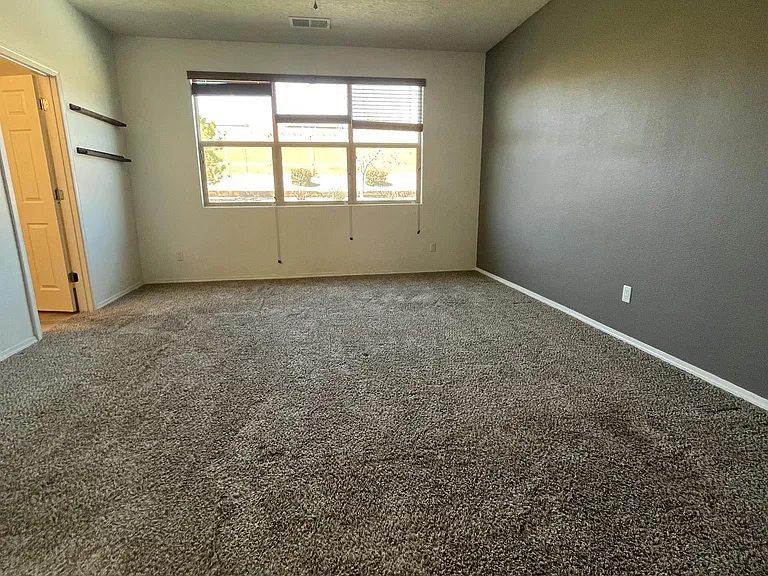 4011 Sierra Alta Ave NE — Photo 5