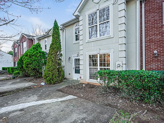 3rd image of 3321 Waldrop Trl