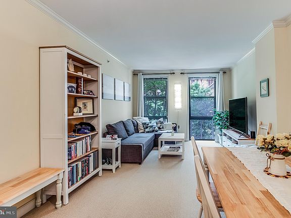 2nd image of 631 D St NW APT 337