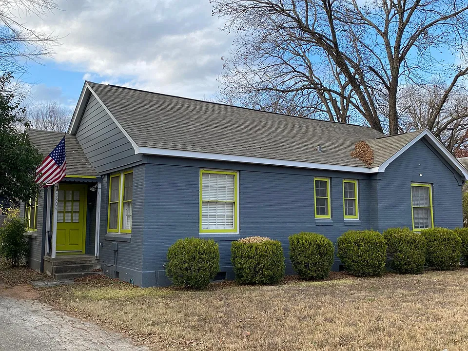 3804 Duval St