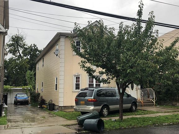 2nd image of 17135 107th Ave