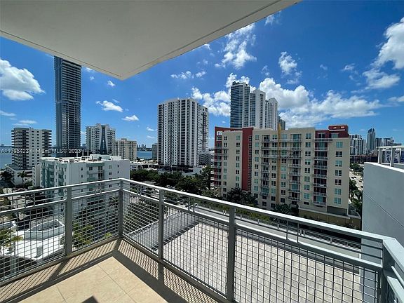 4th image of 350 NE 24th St APT 1001