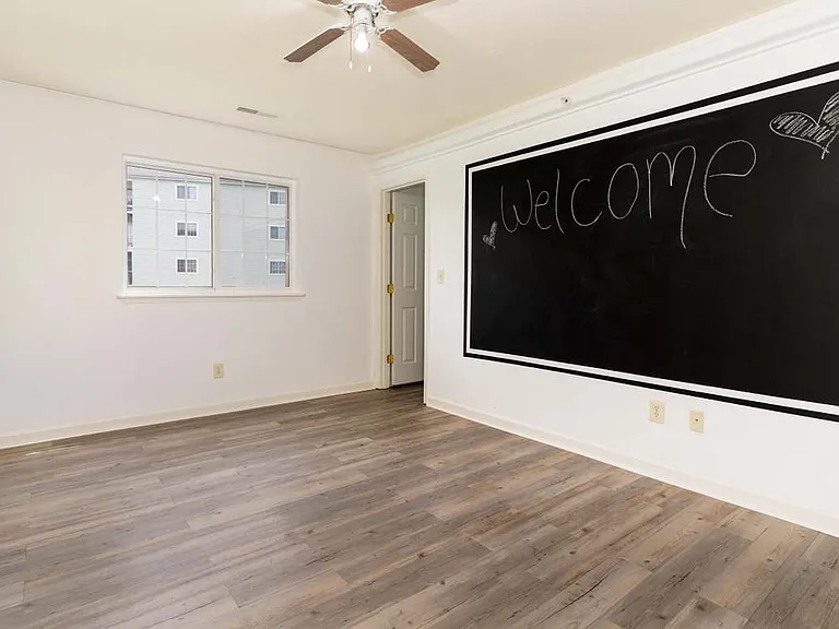 10260 Crossbow Ct #4 — Photo 19