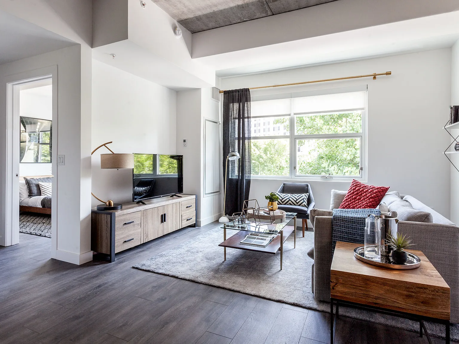 The Scholar Apartments — Photo 1
