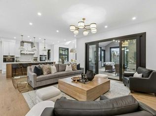 1217 N 38th Ave SW, Calgary, AB T2T2J3