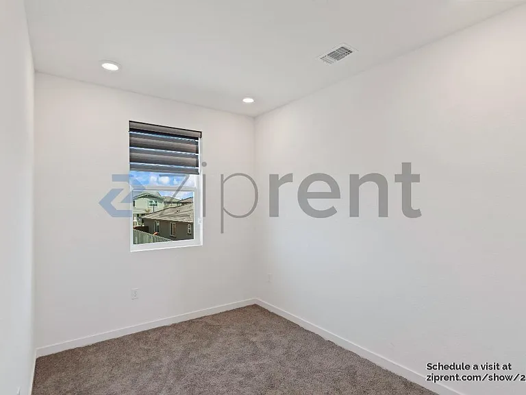 994 Pipit St — Photo 18