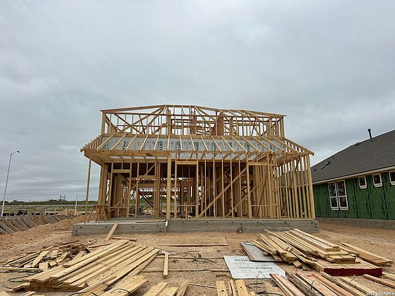 5th image of 142 Stream Street