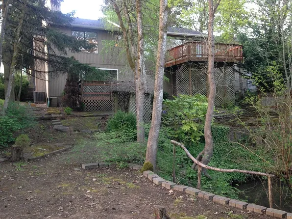 2098 Ptarmigan St NW, Salem, OR 97304