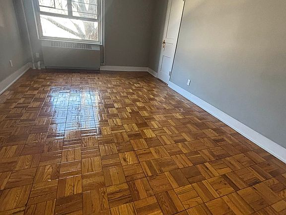 3rd image of 69-10 197th St #5