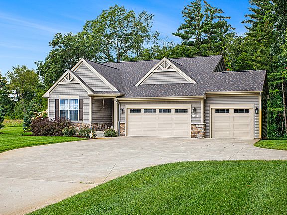 2nd image of 6927 Railway Ct