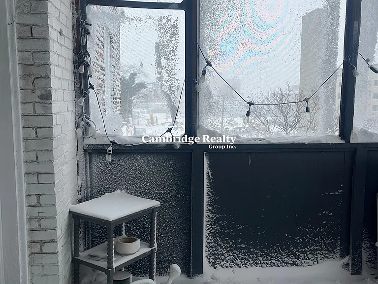 4 Farrington Ave #5T — Photo 20