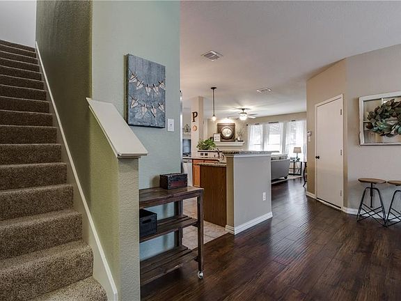 5th image of 6001 White Pine Dr